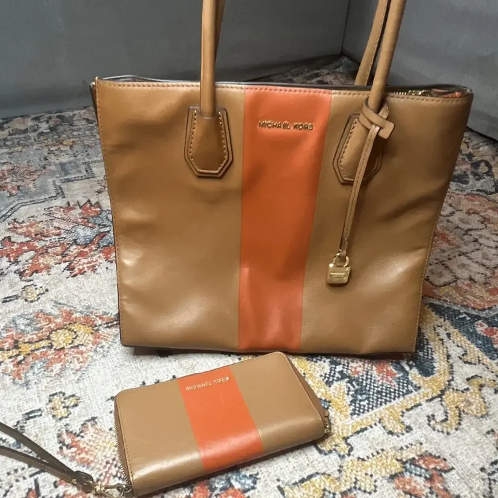Michael Kors Mercer Colorblock Tote Wallet Set Tan Orange Center Stripe Leather